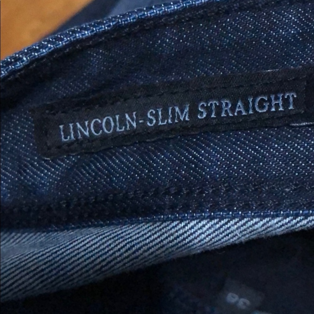 GUESS Jeans - Picture 4 of 8